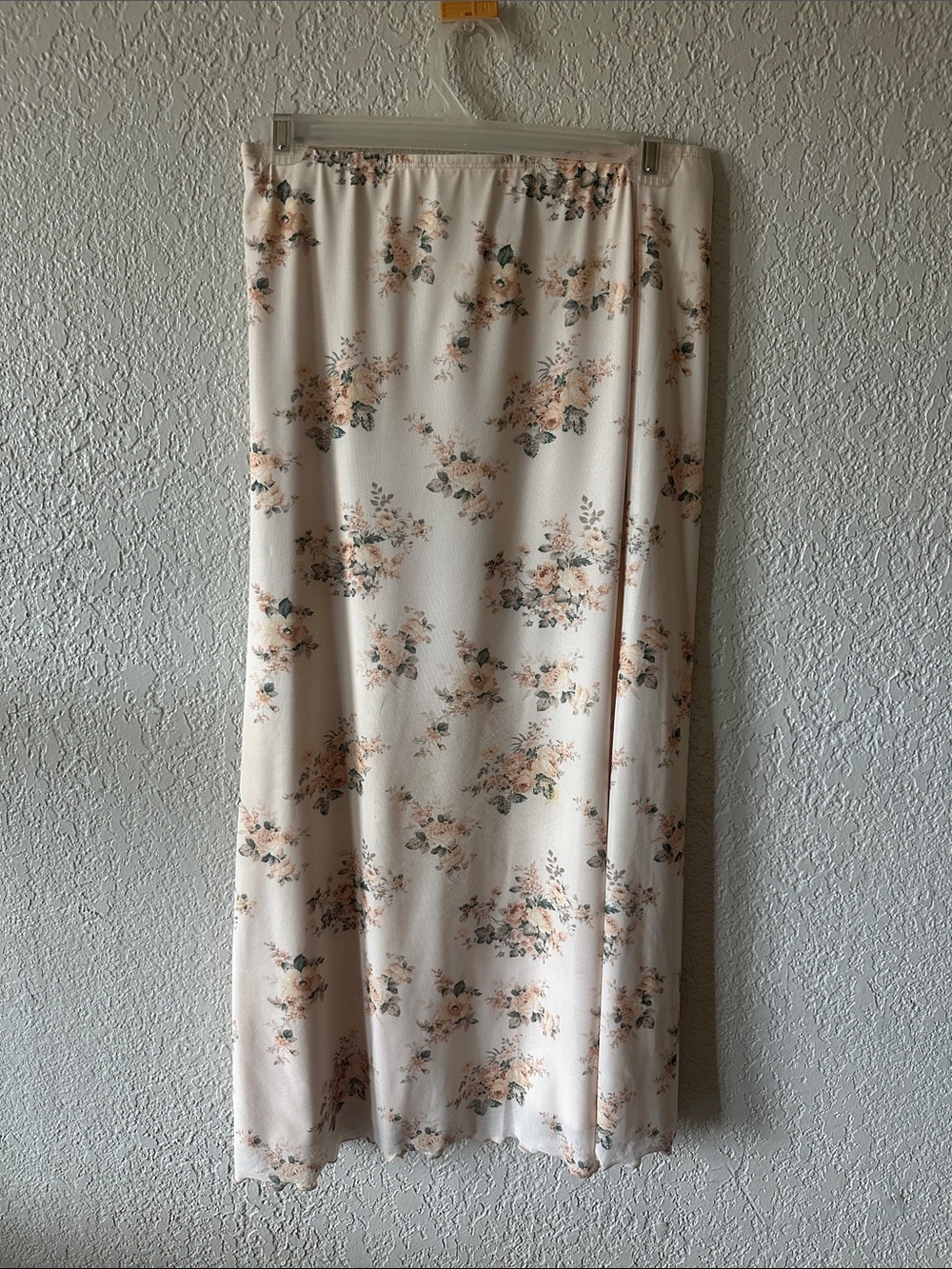 SHEIN Blush Cream Floral Maxi Skirt